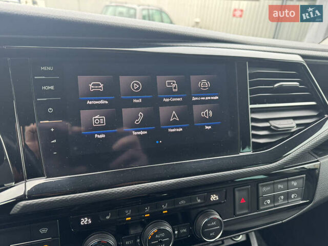 Серый Фольксваген Мультиван, объемом двигателя 1.97 л и пробегом 235 тыс. км за 49999 $, фото 32 на Automoto.ua