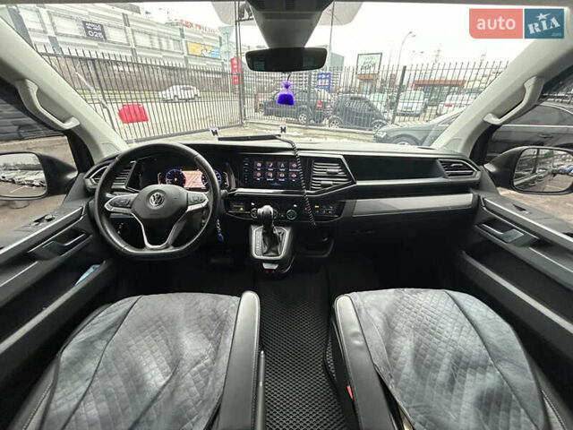 Серый Фольксваген Мультиван, объемом двигателя 1.97 л и пробегом 120 тыс. км за 57800 $, фото 20 на Automoto.ua