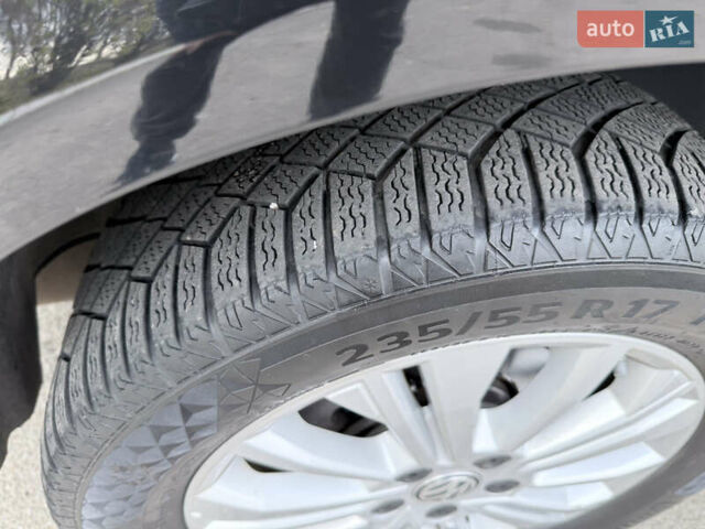 Серый Фольксваген Мультиван, объемом двигателя 1.97 л и пробегом 115 тыс. км за 67740 $, фото 19 на Automoto.ua