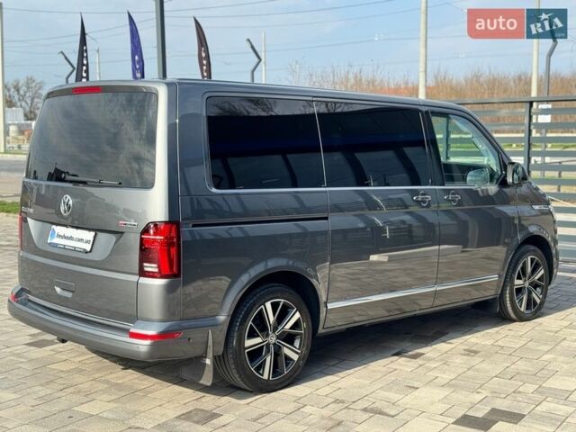 Серый Фольксваген Мультиван, объемом двигателя 1.97 л и пробегом 120 тыс. км за 62900 $, фото 2 на Automoto.ua