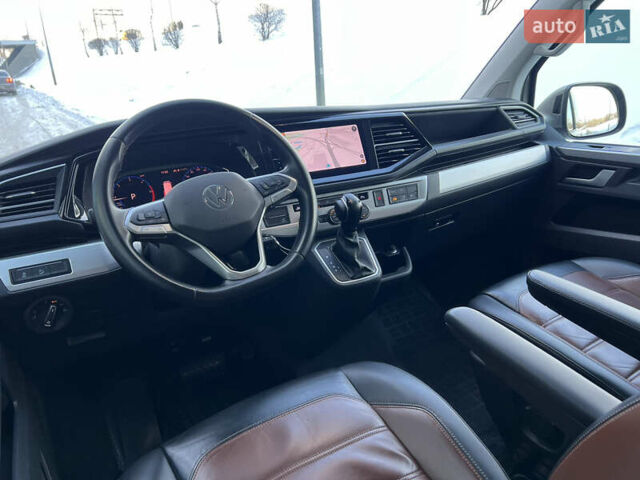 Сірий Фольксваген Мультиван, об'ємом двигуна 1.97 л та пробігом 118 тис. км за 66900 $, фото 33 на Automoto.ua