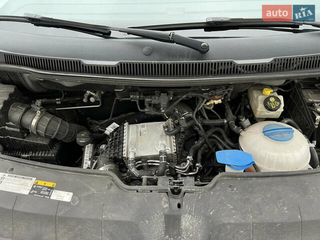 Серый Фольксваген Мультиван, объемом двигателя 1.97 л и пробегом 115 тыс. км за 67700 $, фото 67 на Automoto.ua