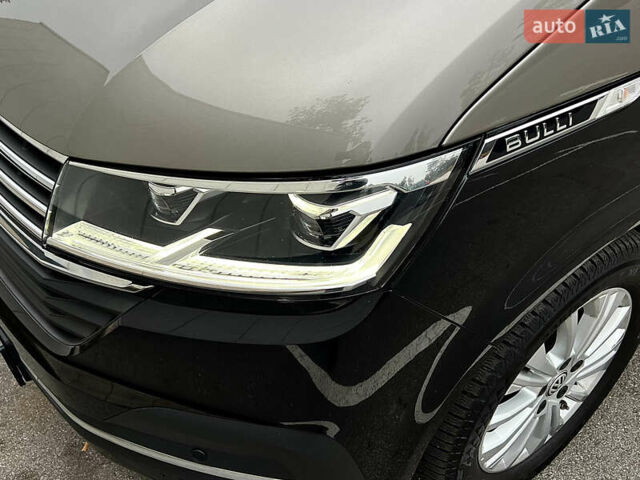 Серый Фольксваген Мультиван, объемом двигателя 1.97 л и пробегом 115 тыс. км за 67700 $, фото 29 на Automoto.ua