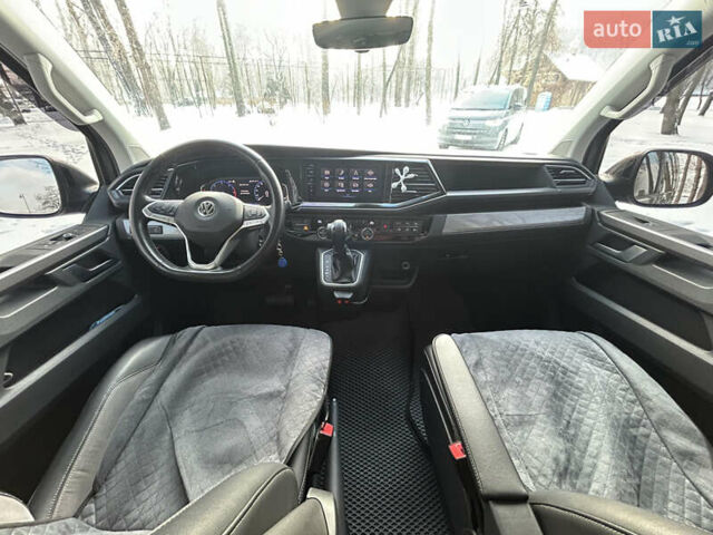 Сірий Фольксваген Мультиван, об'ємом двигуна 1.97 л та пробігом 130 тис. км за 57500 $, фото 18 на Automoto.ua