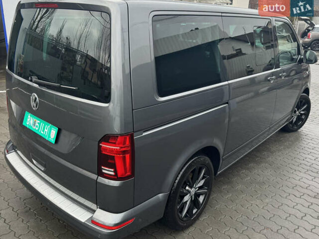 Серый Фольксваген Мультиван, объемом двигателя 1.97 л и пробегом 235 тыс. км за 49999 $, фото 9 на Automoto.ua
