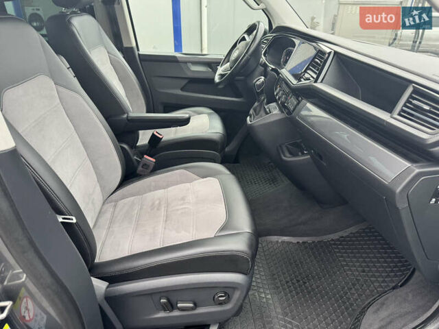 Сірий Фольксваген Мультиван, об'ємом двигуна 1.97 л та пробігом 235 тис. км за 49999 $, фото 24 на Automoto.ua