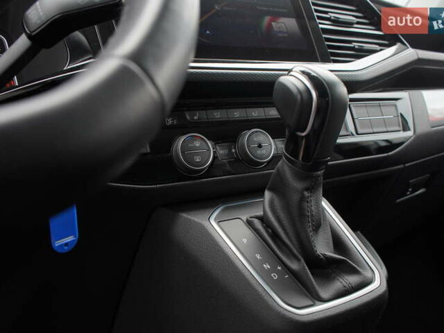 Сірий Фольксваген Мультиван, об'ємом двигуна 1.97 л та пробігом 126 тис. км за 49999 $, фото 21 на Automoto.ua