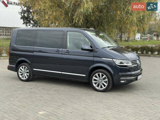 Серый Фольксваген Мультиван, объемом двигателя 2 л и пробегом 194 тыс. км за 50300 $, фото 45 на Automoto.ua