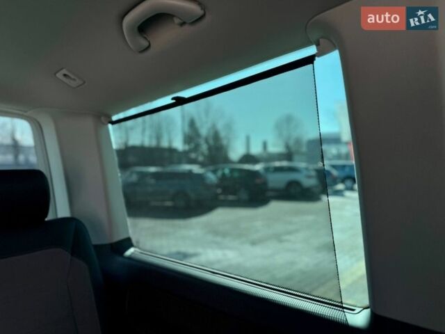 Сірий Фольксваген Мультиван, об'ємом двигуна 1.97 л та пробігом 126 тис. км за 49999 $, фото 45 на Automoto.ua