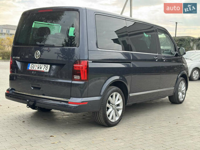 Серый Фольксваген Мультиван, объемом двигателя 2 л и пробегом 194 тыс. км за 50300 $, фото 52 на Automoto.ua