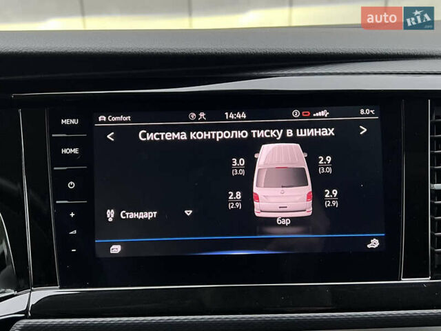 Серый Фольксваген Мультиван, объемом двигателя 1.97 л и пробегом 115 тыс. км за 67700 $, фото 61 на Automoto.ua