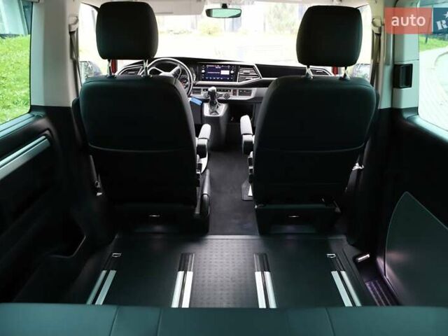 Фольксваген Мультиван 2021 в Дрогобыче на Automoto.ua Серый Фольксваген Мультиван, объемом двигателя 2 л и пробегом 111 тыс. км за 43899 $, фото 50 на Automoto.ua