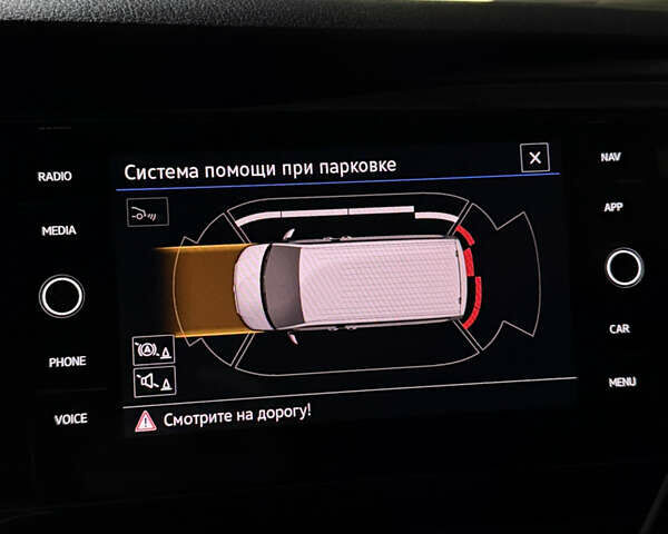 Серый Фольксваген Мультиван, объемом двигателя 1.97 л и пробегом 78 тыс. км за 70000 $, фото 55 на Automoto.ua