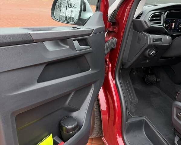 Фольксваген Мультиван 2022 в Жашкове на Automoto.ua Серый Фольксваген Мультиван, объемом двигателя 1.97 л и пробегом 59 тыс. км за 74000 $, фото 26 на Automoto.ua