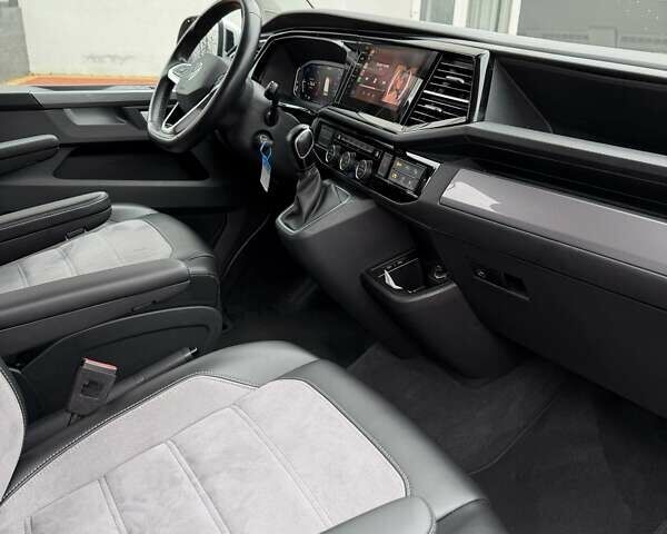 Фольксваген Мультиван 2022 в Жашкове на Automoto.ua Серый Фольксваген Мультиван, объемом двигателя 1.97 л и пробегом 59 тыс. км за 74000 $, фото 31 на Automoto.ua