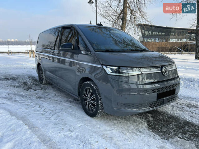 Сірий Фольксваген Мультиван, об'ємом двигуна 1.97 л та пробігом 64 тис. км за 71500 $, фото 4 на Automoto.ua