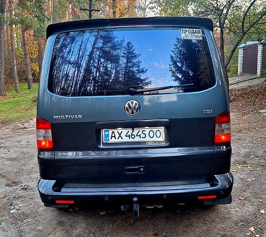 Фольксваген Мультиван 2008 в Изюме на Automoto.ua Серый Фольксваген Мультиван, объемом двигателя 2.5 л и пробегом 315 тыс. км за 15999 $, фото 6 на Automoto.ua
