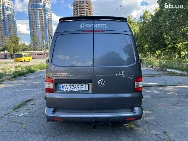 Сірий Фольксваген Мультиван, об'ємом двигуна 2 л та пробігом 120 тис. км за 21000 $, фото 4 на Automoto.ua