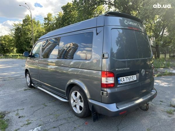 Сірий Фольксваген Мультиван, об'ємом двигуна 2 л та пробігом 120 тис. км за 21000 $, фото 7 на Automoto.ua