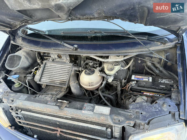 Синій Фольксваген Мультиван, об'ємом двигуна 2.5 л та пробігом 500 тис. км за 4250 $, фото 23 на Automoto.ua