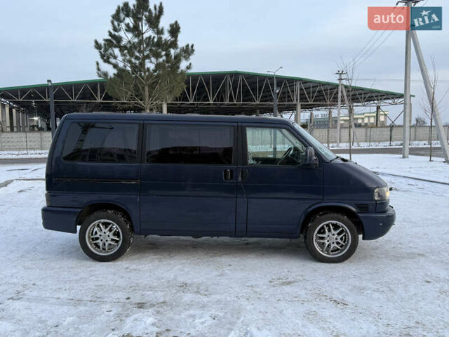 Синій Фольксваген Мультиван, об'ємом двигуна 2.5 л та пробігом 500 тис. км за 4250 $, фото 8 на Automoto.ua