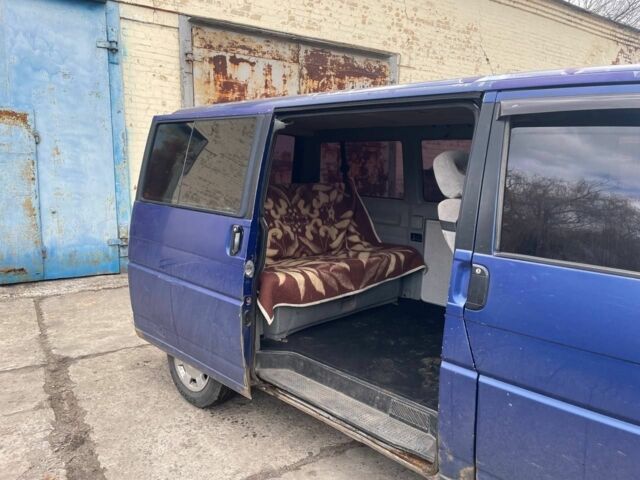 Фольксваген Мультиван 1996 у Дніпро (Дніпропетровську) на Automoto.ua Синій Фольксваген Мультиван, об'ємом двигуна 1.9 л та пробігом 466 тис. км за 5100 $, фото 11 на Automoto.ua