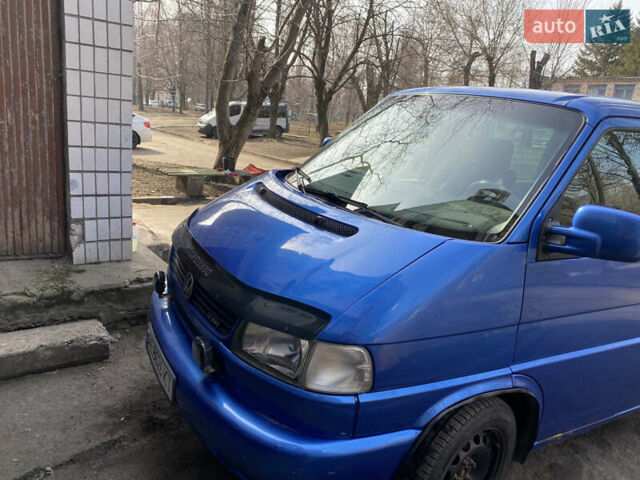 Синий Фольксваген Мультиван, объемом двигателя 2.5 л и пробегом 392 тыс. км за 8000 $, фото 40 на Automoto.ua