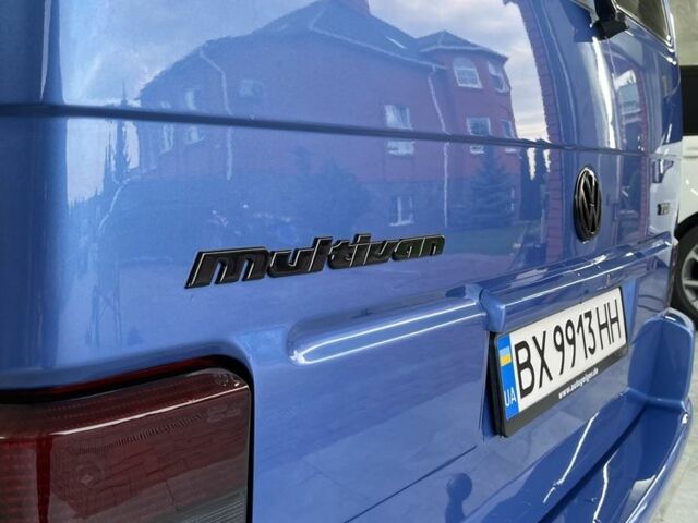 Синий Фольксваген Мультиван, объемом двигателя 2.5 л и пробегом 432 тыс. км за 13700 $, фото 19 на Automoto.ua