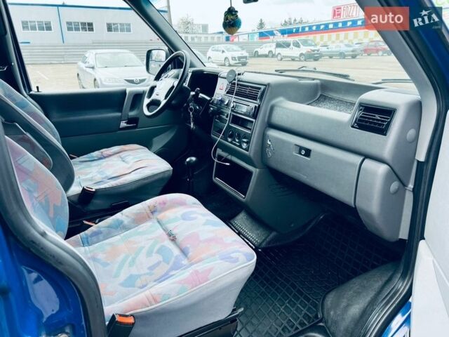 Синій Фольксваген Мультиван, об'ємом двигуна 2.5 л та пробігом 465 тис. км за 7850 $, фото 7 на Automoto.ua