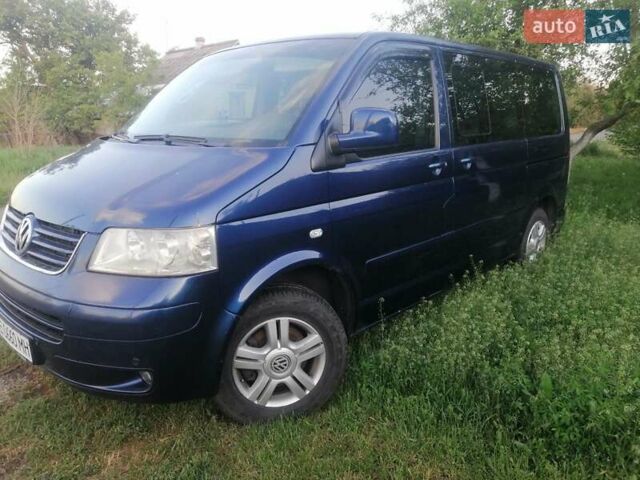 Фольксваген Мультиван 2004 в Николаеве на Automoto.ua Синий Фольксваген Мультиван, объемом двигателя 2.5 л и пробегом 395 тыс. км за 15800 $, фото 10 на Automoto.ua