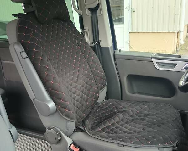 Синий Фольксваген Мультиван, объемом двигателя 2.5 л и пробегом 395 тыс. км за 15800 $, фото 31 на Automoto.ua