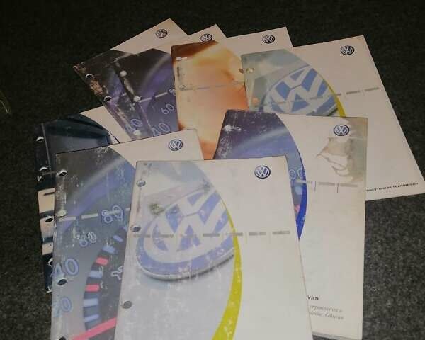 Синий Фольксваген Мультиван, объемом двигателя 2.5 л и пробегом 395 тыс. км за 15800 $, фото 54 на Automoto.ua