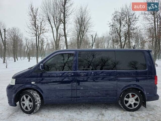 Синій Фольксваген Мультиван, об'ємом двигуна 2.46 л та пробігом 299 тис. км за 12900 $, фото 12 на Automoto.ua