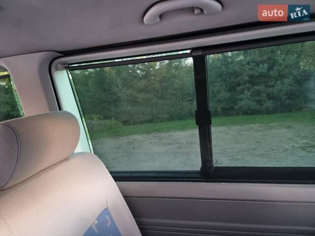 Синий Фольксваген Мультиван, объемом двигателя 2.46 л и пробегом 359 тыс. км за 11500 $, фото 21 на Automoto.ua