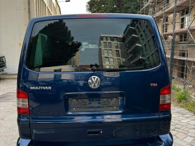 Синій Фольксваген Мультиван, об'ємом двигуна 0 л та пробігом 300 тис. км за 3500 $, фото 5 на Automoto.ua