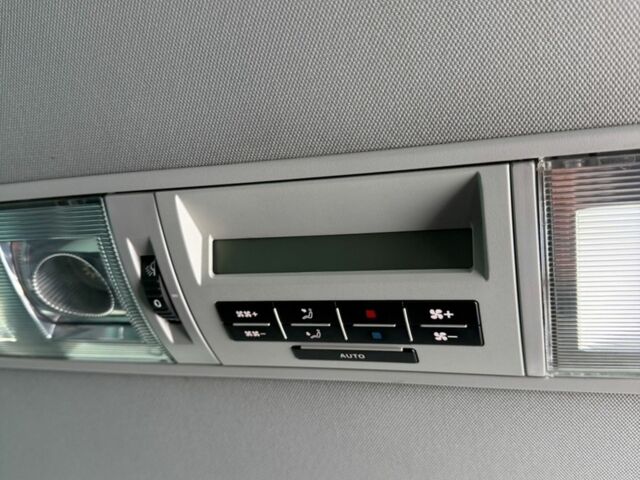 Синий Фольксваген Мультиван, объемом двигателя 2.46 л и пробегом 167 тыс. км за 17000 $, фото 13 на Automoto.ua