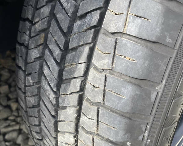 Синій Фольксваген Мультиван, об'ємом двигуна 2.5 л та пробігом 162 тис. км за 15800 $, фото 51 на Automoto.ua