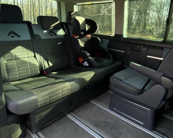 Синий Фольксваген Мультиван, объемом двигателя 2.46 л и пробегом 258 тыс. км за 13500 $, фото 17 на Automoto.ua