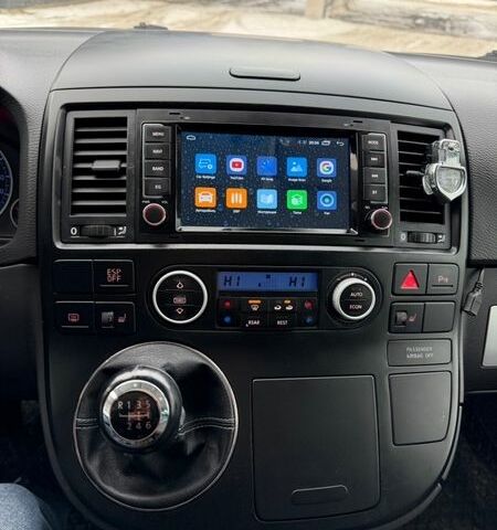 Синий Фольксваген Мультиван, объемом двигателя 2.46 л и пробегом 167 тыс. км за 18500 $, фото 21 на Automoto.ua