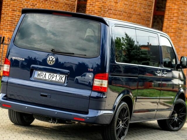 Синій Фольксваген Мультиван, об'ємом двигуна 2.5 л та пробігом 189 тис. км за 7000 $, фото 7 на Automoto.ua