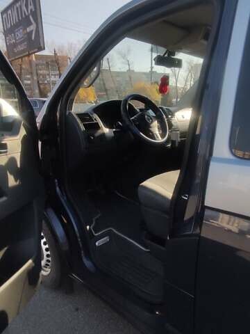 Синий Фольксваген Мультиван, объемом двигателя 1.97 л и пробегом 322 тыс. км за 18500 $, фото 16 на Automoto.ua