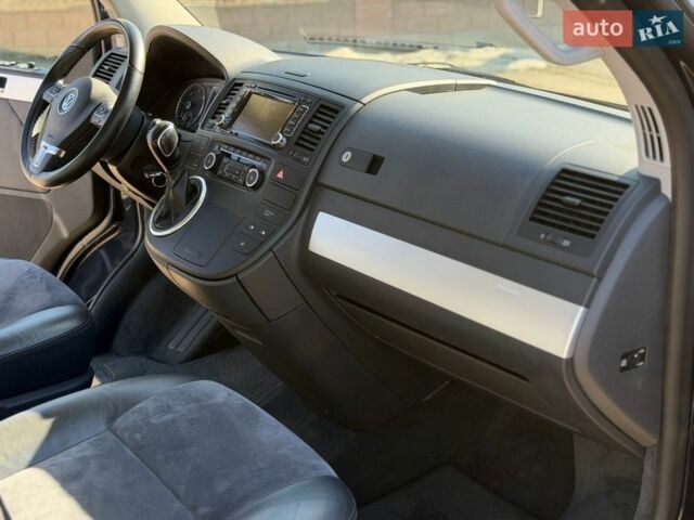 Синій Фольксваген Мультиван, об'ємом двигуна 1.97 л та пробігом 197 тис. км за 23300 $, фото 20 на Automoto.ua