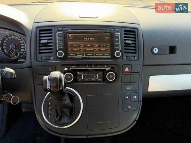 Синій Фольксваген Мультиван, об'ємом двигуна 1.97 л та пробігом 197 тис. км за 23300 $, фото 65 на Automoto.ua