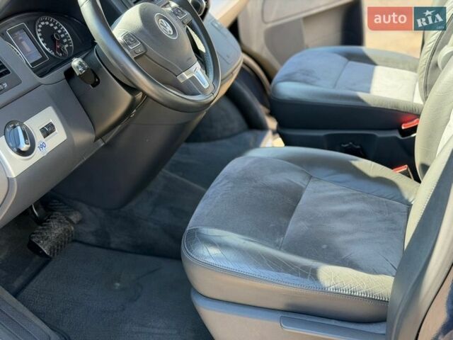 Синій Фольксваген Мультиван, об'ємом двигуна 1.97 л та пробігом 197 тис. км за 23300 $, фото 17 на Automoto.ua