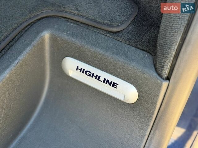 Синій Фольксваген Мультиван, об'ємом двигуна 1.97 л та пробігом 197 тис. км за 23300 $, фото 23 на Automoto.ua