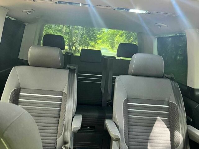 Синий Фольксваген Мультиван, объемом двигателя 2 л и пробегом 218 тыс. км за 9200 $, фото 6 на Automoto.ua