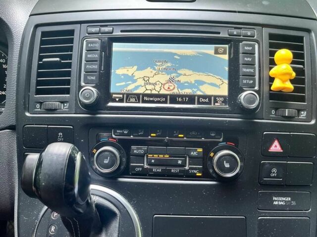 Синий Фольксваген Мультиван, объемом двигателя 2 л и пробегом 218 тыс. км за 9200 $, фото 14 на Automoto.ua