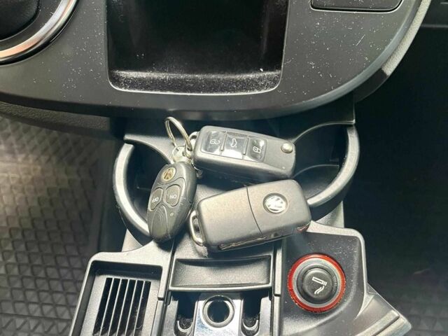 Синий Фольксваген Мультиван, объемом двигателя 2 л и пробегом 218 тыс. км за 9200 $, фото 15 на Automoto.ua