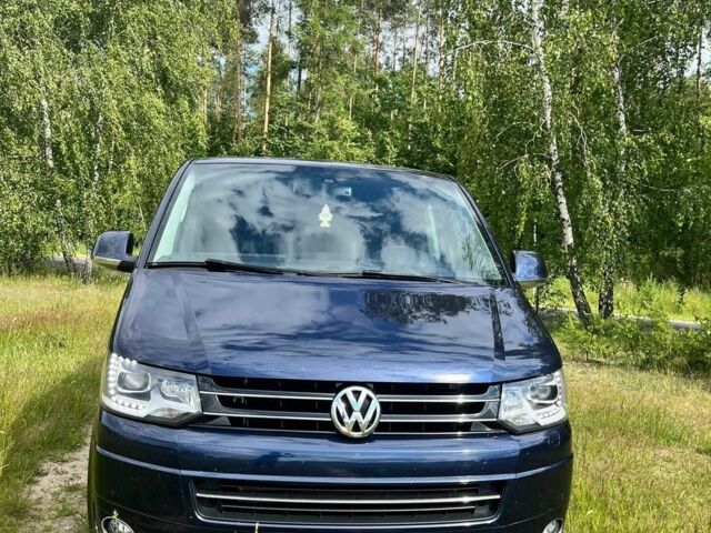 Синий Фольксваген Мультиван, объемом двигателя 2 л и пробегом 218 тыс. км за 9200 $, фото 4 на Automoto.ua