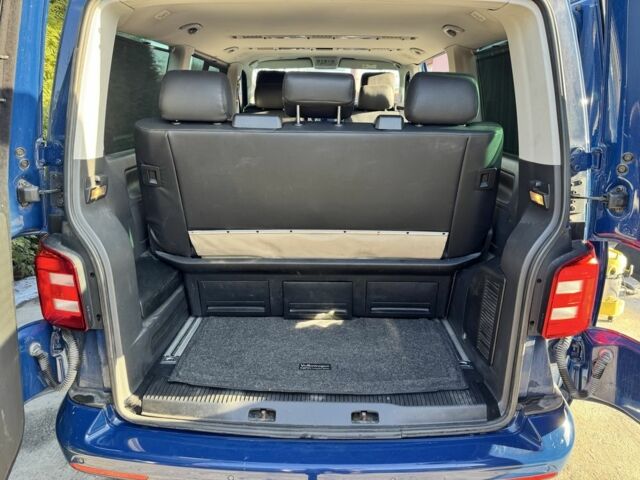 Синій Фольксваген Мультиван, об'ємом двигуна 2 л та пробігом 220 тис. км за 30500 $, фото 16 на Automoto.ua